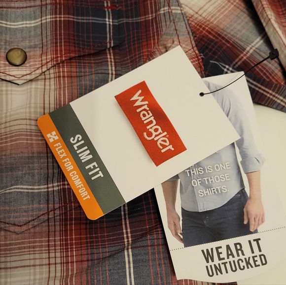 Wrangler western slim flex fit snap button LS size small - Picture 5 of 6